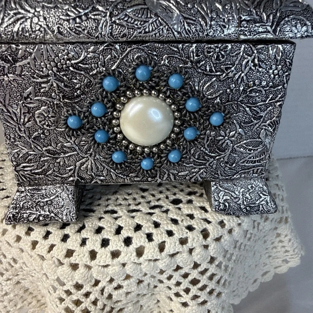 Vtg. 1970s Decorative Handmade Silver Tone Jewelry Box Turquoise Ruby Pearl Bead